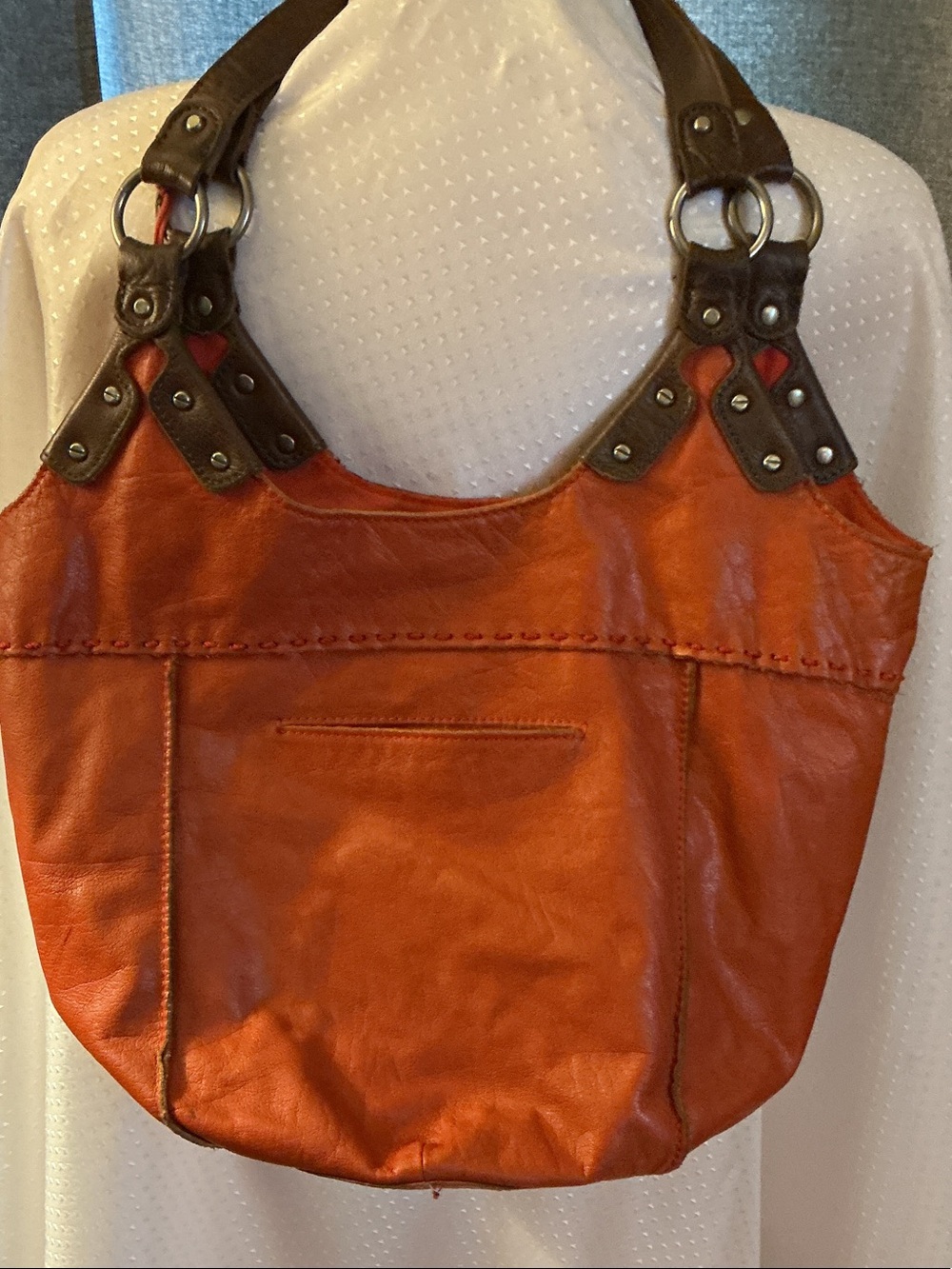 The Sak Leather Shoulder Bag in Burnt Orange with Dark Brown Straps - Picture 2 of 3
